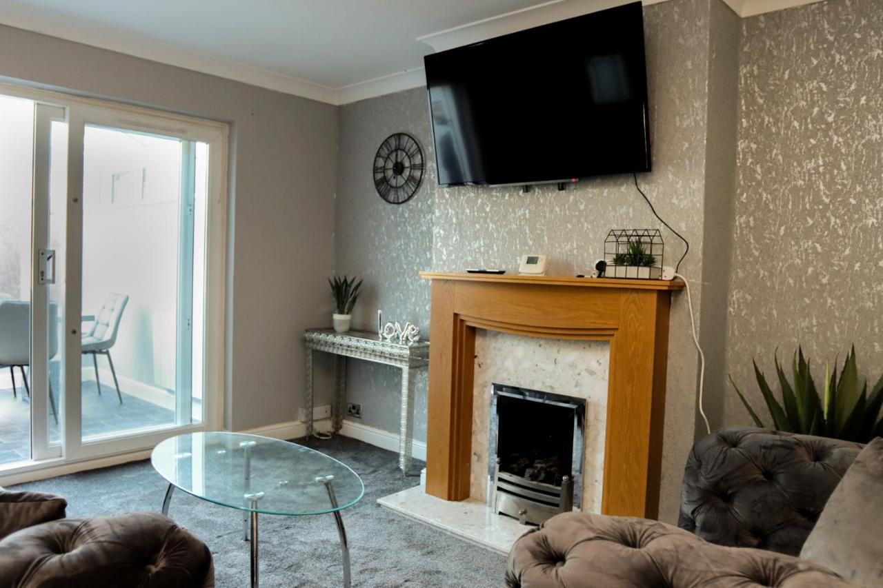 The Grey Haven Birmingham Villa Exterior photo